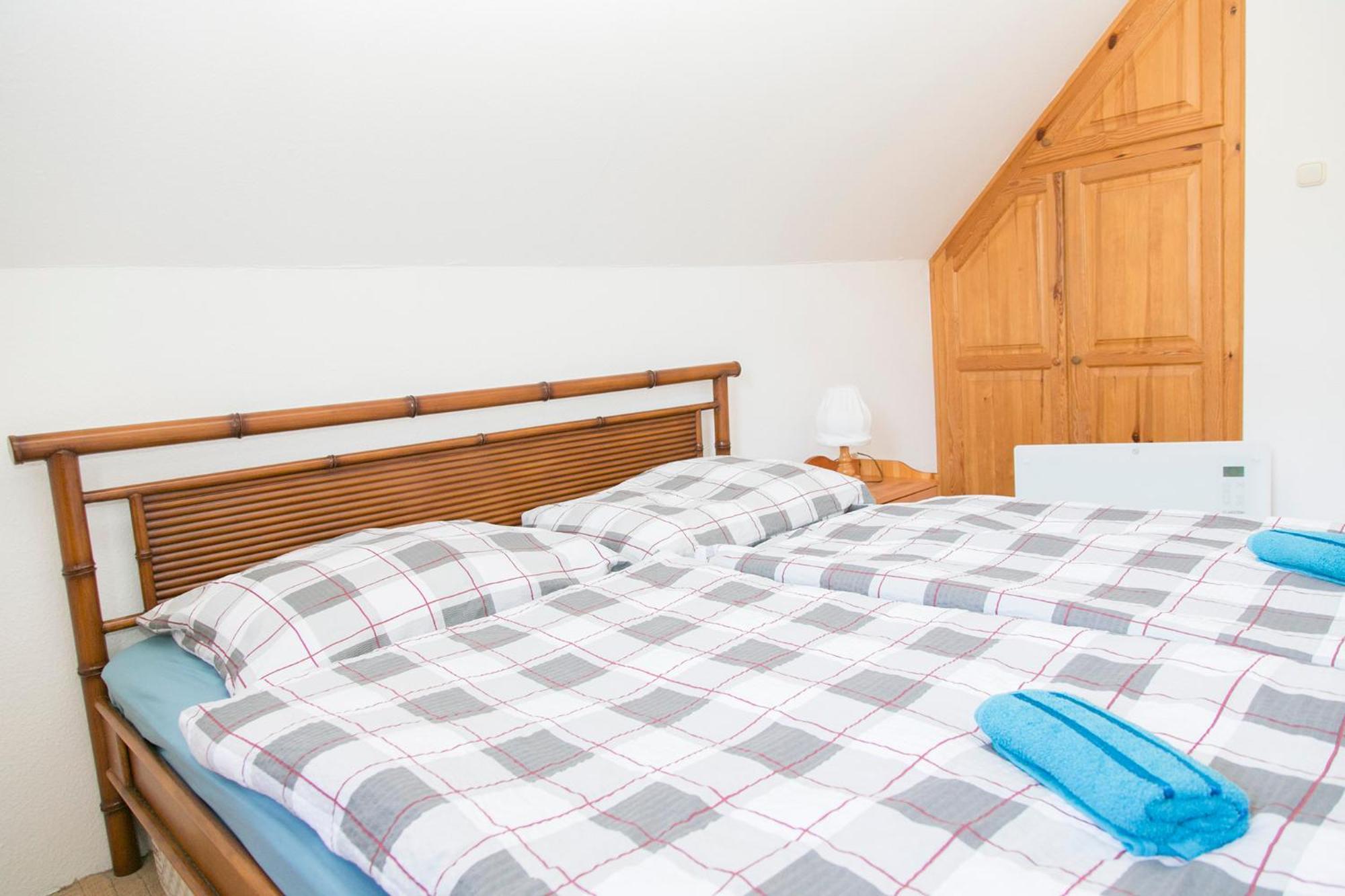 Güns Vendégház Szigliget Zimmer foto